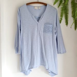 🧞‍Chico's baby blue top size Chico's 2. Lace back